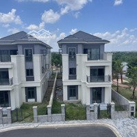 Biệt Thự Đơn Lập 300M2, View Sông Giá Chỉ 18,5 Tỷ Toàn Giá, Đang Góp. Chi Tiết Liên Hệ: 0981331145