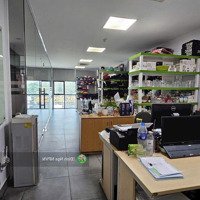 Toà Nhà Dòng Tiền 40 Triệu - Ngang 6X18 - Có Thang Máy - Xe Hơi Vào Sân - Khu Vip Trường Chinh - Tb