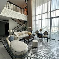 [Vip] Penhouse Kiêm Duplex 300M2 2X Tỷ Cầu Giấy Full Nội Thất 5* Liên Hệ: 0975888847