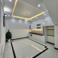 Siêu Vip Nguyễn Lương Bằng, Đống Đa, Diện Tích: 61M2, 4 Tầng, Nhỉnh 10 Tỷ, Kinh Doanh, Ba Gác Thông.