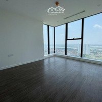 Bán Căn 3 Phòng Ngủ118M2 View Sân Golf - Sông Hồng Và Cầu Thăng Long/ Đồ Cđt/ Giá: 9.5 Tỷ/ Liên Hệ: 0986558263