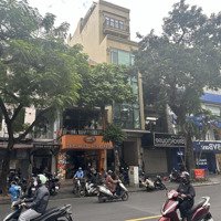 Chính Chủ Bán Nhà Mặt Phố Hai Bà Trưng Cực Đắc Địa , Đối Diện Tràng Tiền Plaza, 81M2 Sàn, 4.5 Tầng