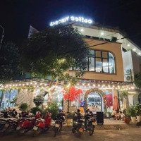 Cho Thuê Lô Góc Thái Hàdiện Tích300Mx2 Tầngmặt Tiền20M Riêng Biệt, Ngã Tư, Vỉa Hè 10M Ưu Tiên Mọi Mô Hình