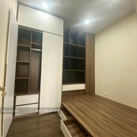 Nội Thất Hiện Đại, 2 Phòng Ngủ 1 Vệ Sinh56M2, Ở The Sun Avenue Quận 2 Cho Thuê Chỉ 15 Triệu