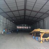 Sẵn kho cho thuê 750m² gần mặt đường quốc lộ 5, xe container vào thoải mái. Địa chỉ Như Quỳnh Văn Lâm Hưng Yên