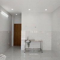 Cho Nữ Thuê Phòng Trọ Quận Bình Thạnh, 3M6 X 7M = 25M2 Mới Đẹp, Ban Công, Cửa Sổ, Hẻm 7M. Giá Rẻ Nè