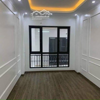 Bán Nhà Ngay Sát Trường Đh Tdtt, Ô Tô Vào Nhà 4T*40M2 Full Nội Thất, Sân Trước, Sau Cực Kỳ Thoáng