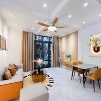 Hot! Siêu Phẩm Duy Nhất Tại Đường Hoàng Hoa Thám P13 Tân Bình 38M2 2Tỷ580 3 Phòng Ngủ 3 Vệ Sinhshr Ô Tô Vào Nhà