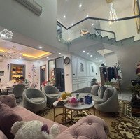 [Hiếm] Penhouse 2 Tầng 186M2 15Tỷ Iris Garden Cầu Diễn Full Nội Thất Liên Hệ: 0975888847