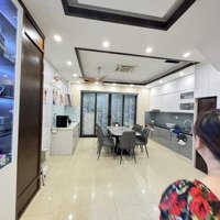 Bán Nhà Riêng Đường Minh Khai, 12 Tỷ Vnd, 70M2, 5 Tầng Hàng Hot