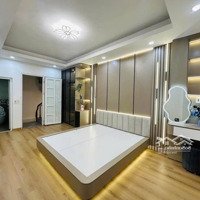 Nhà Đẹp Hàm Nghi, Bên Cạnh Trường Mầm Non Vinhomes Hàm Nghi, Ô Tô Tránh Cách 10M Đậu Ngày Đêm