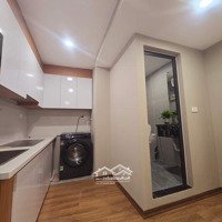 Bán Tập Thể Trần Đại Nghĩa 90M2 3Ngủ Giá Bán 4,3Tỷ, Ôtô Đỗ Cửa, Đi Bộ Ra Trường Kinh Tế, Nhà Đẹp Ở Ngay