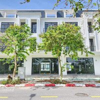 8,2 Tỷ Sở Hữu Căn Shophouse 123M2, Hướng Đông Nam, View Công Viên Trường Mầm Non - 0968786922