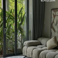 Penthouse 2 Phòng Ngủ 2 Sân Thượng Riêng Lớn View Landmark 81, Khu Biệt Thự Bình An, Có Công Viên, Bảo Vệ