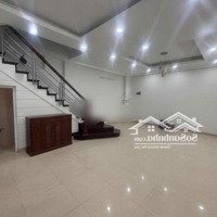 Cho Thuê Nhà 81 Nguyễn Khang Cầu Giấy 30M X6 Tầng Nhà Mới 4 Phòng Oto Đỗ Đủ Điều Hòa Góa Chỉ 14, 5 Triệu