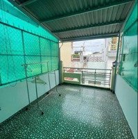 Mặt Tiền Kinh Doanh Đỉnh - Ngay Vĩnh Viễn & Ngô Gia Tự - Cho Thuê 20 Triệu/Tháng.