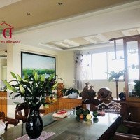 View Hồ Xuân Hương, Biệt Thự 2 Mặt Tiền Sương Nguyệt Ánh Đà Lạt Kiến Trúc Châu Âu Độc Đáo