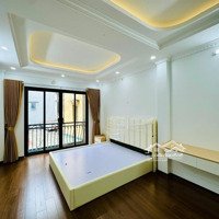 Bán Nhà Hiếm Nguyễn Văn Cừ, Bồ Đề , Long Biên. Nội Thất Tiền Tỷ, Thang Máy, 85M2,Mặt Tiền5.2M, 12.25 Tỷ