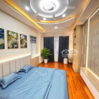 Nhà Riêng Bán Tại Phường Văn Chương, 9,05 Tỷ Vnd, 33 M2 - Hàng Hot