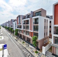 Độc Quyền Ad14 Siêu Rẻ, Nhà Phố Mặt Tiền 5M. Đối Diện Shophouse Kinh Doanh Sầm Uất. View Nhà Thoáng