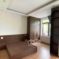 Bán Nhà Đường Hồ Nghinh, 17.9 Tỷ, 121 M2 - Giá Cực Chất