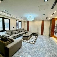 Siêu Phẩm Toà Nhà Building Lừng Lững Chỉ Nhỉnh 13 Tỷ - Phân Lô Oto Tránh - Vỉa Hè 6M