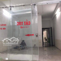 Cho Thuê Cửa Hàng Đẹp Tại Đường Quan Hoa, 6,7 Triệu Vnd, 30M2