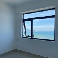 Hot! Chính chủ cần bán căn hộ view trực diện biển Nha Trang giá chỉ 1 tỷ 330