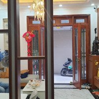 Siêu Hót Siêu Hót. Căn Nhà Định Công. Diện Tích: . 40M2.Mặt Tiền4M. 4 Ngủ 4Vs. 5 Tầng. Giá Bán 6 Tỷ.