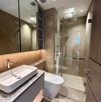 Bán Gấp 2 Phòng Ngủ Opera Metropole Chỉ 18.5 Tỷ Trong Tuần Đầy Đủ Nội Thất View Sông Vĩnh Viễn 75M2