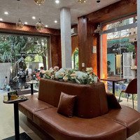 Siêu Hót Sang Nhượng Quán Cafe Hồ Chùa Láng Nhượng 240 Triệu , Giá Thuê 28 Triệu ,60M2 Lô Góc 2 Mặt Tiền !