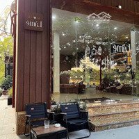 Siêu Hót Sang Nhượng Quán Cafe Hồ Chùa Láng Nhượng 240 Triệu , Giá Thuê 28 Triệu ,60M2 Lô Góc 2 Mặt Tiền !