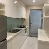 Cho thuê căn 2 ngủ, đủ đồ chung cư Vinhomes Nguyễn Chí Thanh - LH 0919631187