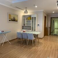 Cho thuê căn 2 ngủ, đủ đồ chung cư Vinhomes Nguyễn Chí Thanh - LH 0919631187