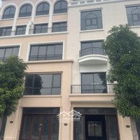 Bán Lk Hải Âu 65M Đông Nam Gần Công Viên. Giá Bán 7,8 Tỷ. Em Trí: 0865 696 235