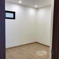 (Siêu Hot) Bán Căn Florence Tòa R1 81M2/ 3 Phòng Ngủgiá Ưu Đãi Chỉ 6,1 Tỷ Liên Hệ: 0989941556