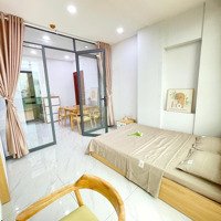 Trống Sẵn 1 Phòng Ngủtách Bếp - View Kính. Full Nội Thất Cao Cấp Ngay Đầm Sen. Free Xe