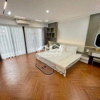 Nhà Ngọc Lâm, Long Biên, Ngõ Thông , Thang Máy, Ô Tô Vào Nhà, 45M2, Giá Chào 12.2 Tỷ Thương Lượng