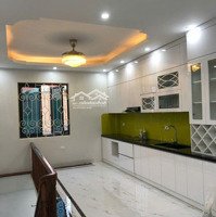 Bán Nhà Lê Lợi, Hà Đông, Ngã 5 Hà Trì, Nhìn Vườn Hoa, Kinh Doanh, 5 Tầng 50M, Mt5M, 12 Tỷ