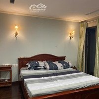 Chính Chủ Cho Thuê Căn 3 Ngủ 81M2 Full Đồ Đẹp Chung Cư Hc Golden Hồng Tiến Giá Bán 17 Triệu:0916393862