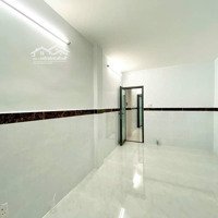 Gấp Bán Nhàhẽm Xe Hơixóm Đất.quận 11.Giá Siêu Tốt Chỉ 3Tỷ690/50M2.Sổ Hồng Riêng.btct