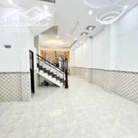 Tôi Chú Mười Bán Gấp Nhà Cao Đạt P1 Q5.Diện Tích63,9M2 Giá Bán 2Tỷ850 Gần Ubnd Phường 1. Đang Cho Thuê 28 Triệu