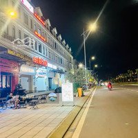 Shophouse Mặt Tiền Đường Song Hành 7X20M 1 Trệt 2 Lầu Hoàn Thiện Cơ Bản Giá Thuê 30 Triệu Liên Hệ: 0902872670