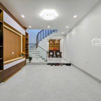 Nhà Phân Lô Nguyễn Phúc Lai, Đống Đa. 50M2, 4 Tầng,Mặt Tiền4M, Hơn 15 Tỷ (Thương Lượng), Ô Tô Vào Nhà