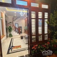 Bán Nhà Ngọc Thuỵ Phân Lô 5 Tầng - Hơn 4 Tỷ Cạnh Trường Qt Pháp -