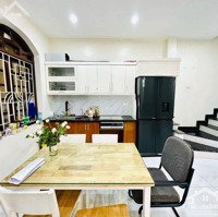 Bán Nhà Riêng Tại Đường Bạch Đằng, 10,5 Tỷ Vnd, 62 M2, Chính Chủ, Đầy Đủ Tiện Nghi