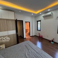 Đất Vàng Lô Góc Siêu Thoáng Ngọc Lâm Long Biên - Ô Tô Đỗ Cửa - Giá Bán 7,9 Tỷ - 40M2 - 5 Tầng -Mặt Tiền4,7M