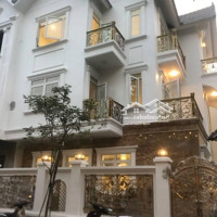 Bán Biệt Thự Ngõ 214 Nguyễn Xiển,Diện Tích171M2, Giá Bán 61 Tỷ, Liên Hệ: 0989604688