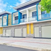 Shophouse Villa Siêu Hiếm Đối Diệntrung Tâm Thương Mại5,2 Hecta , Thanh Toán 30% Nhận Nhà Xây Sẵn