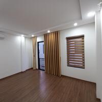 Bán nhà phân lô ngõ 104 Định Công, 52m2, hơn 14 tỷ, ô tô vào nhà